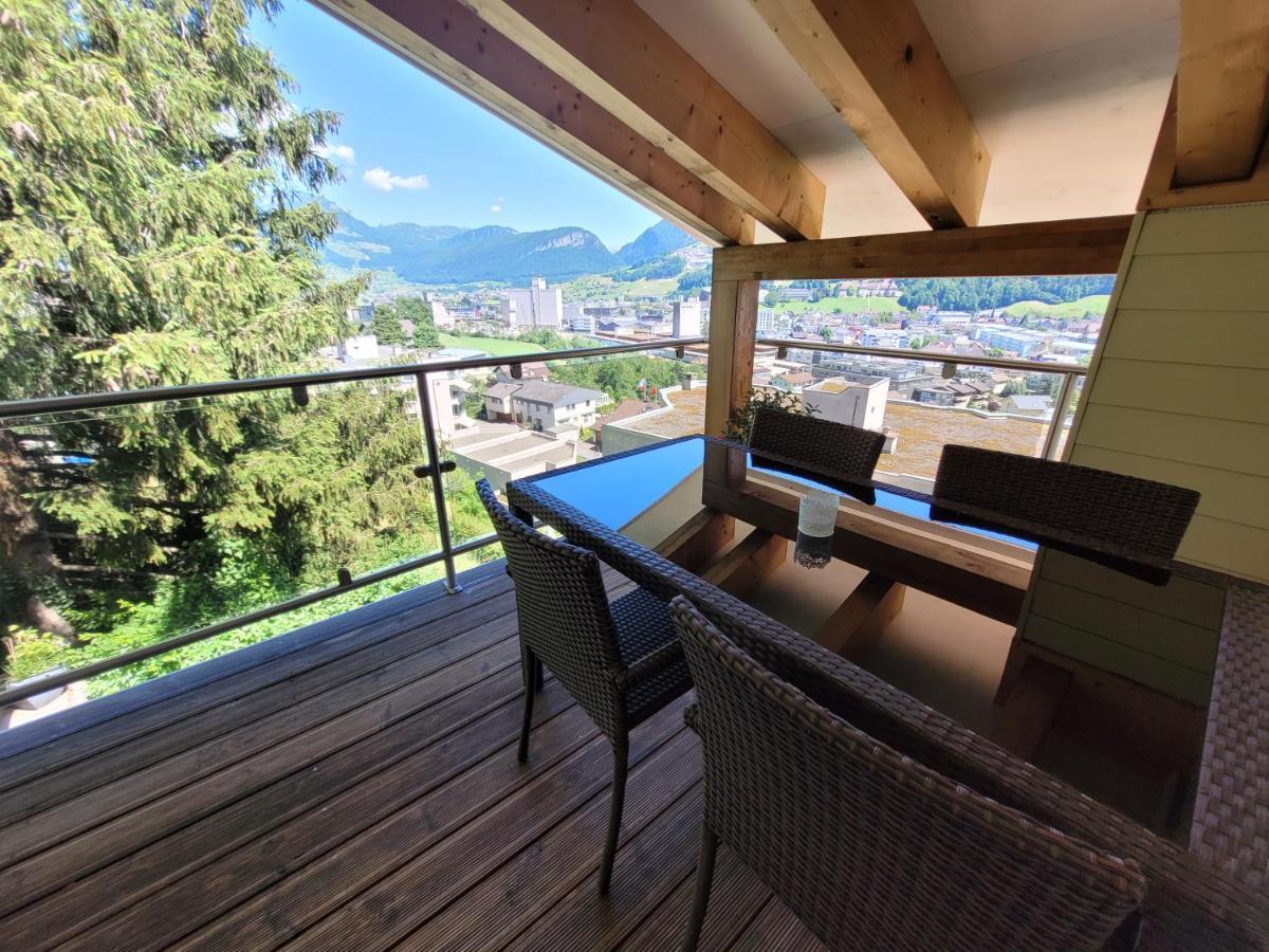 Ferienwohnung Bally Brunnen Bagian luar foto